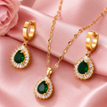 Green Teardrop Necklace & Earring Set