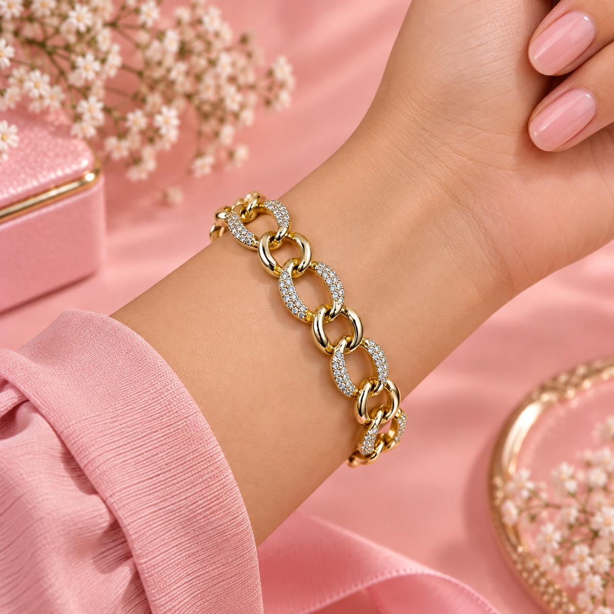 Elegant 18K Gold Filled Mixed Link CZ Bracelet - 7in Hypoallergenic Chain